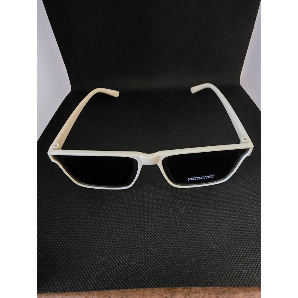 Cream Square Sunglasses Retro Geometric Frame Dark Lens UV Protection Shades